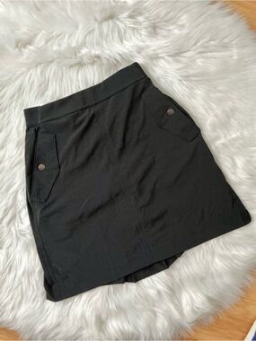Athleta Vienna Black Cargo Mini Skort with Elastic Waistband Size 2